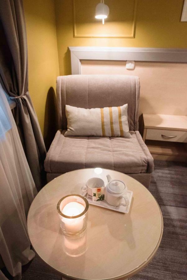 Hotel Джяково Екстер'єр фото